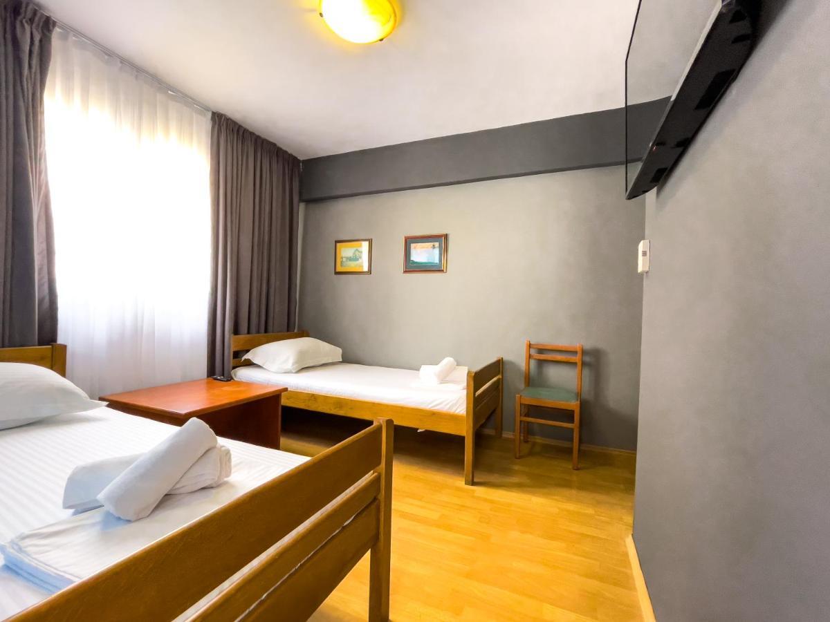 Grand - Premium Rooms & Apartments Selce Exterior photo